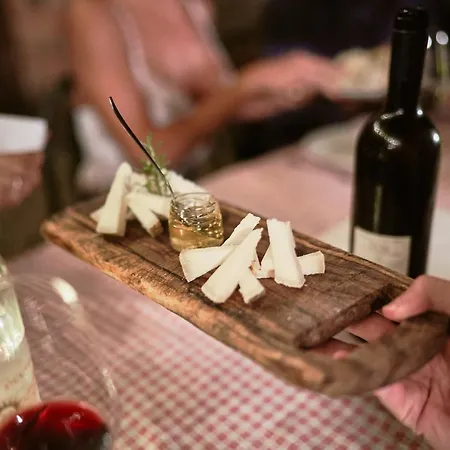 Casa Tolomei Bossi Di Sopra Vakantieboerderij *